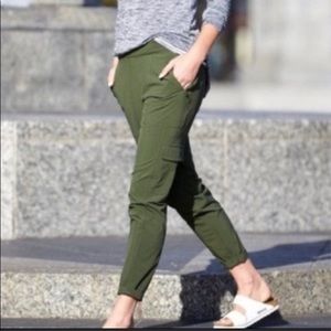 Athleta Chelsea Cargo Pant